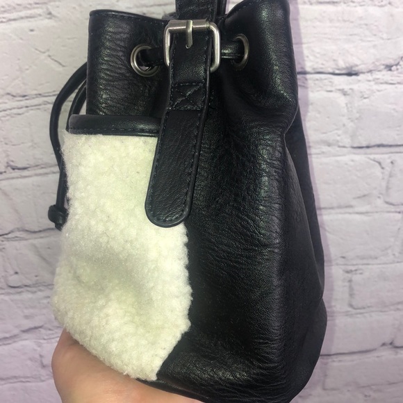 American Eagle Sherpa Faux Leather Crossbody - Picture 7 of 12